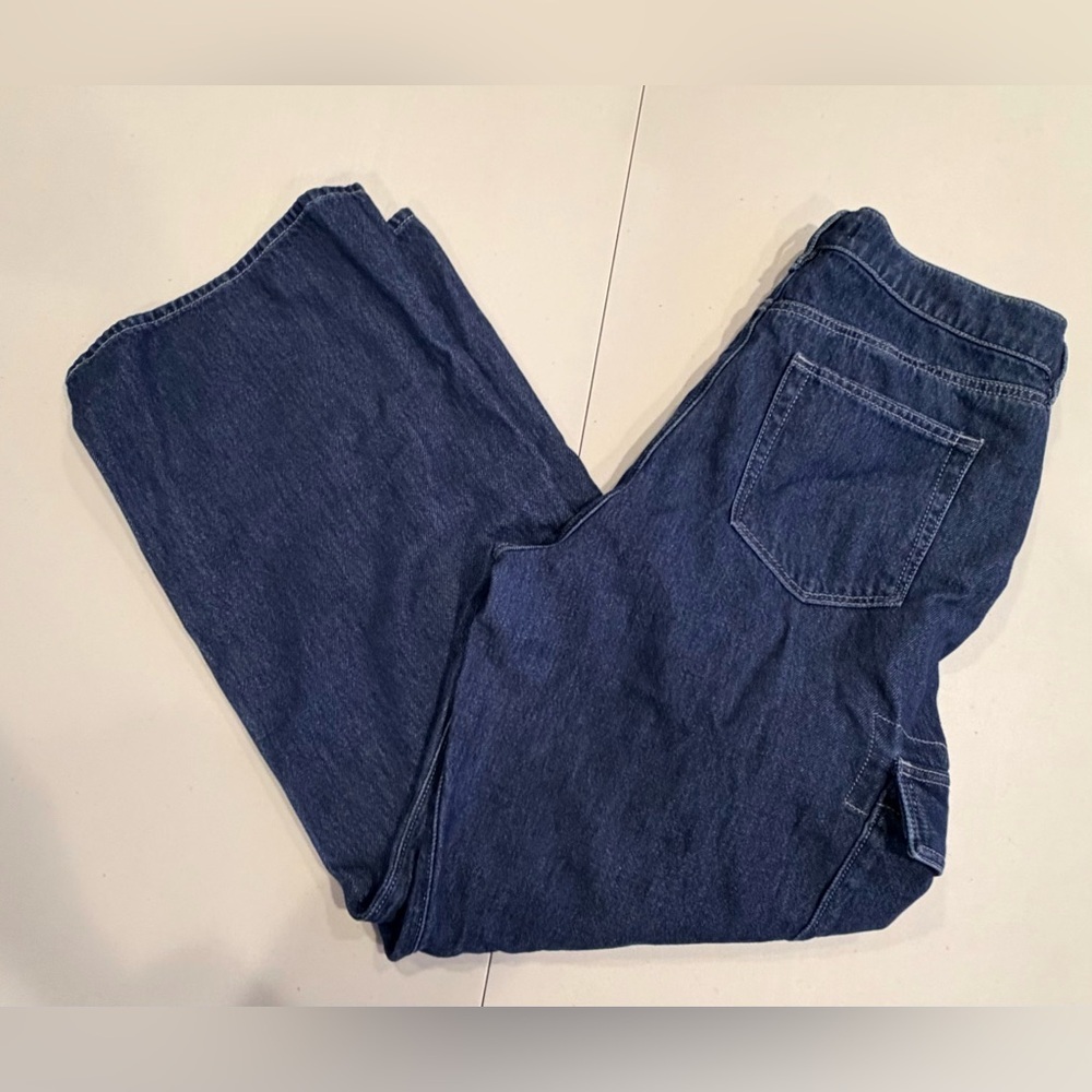 LOFT | ladies cargo pants jeans. The wide leg. Size: 32/14
